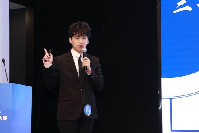 e9cbf99a91742fff193105714929e4bc_